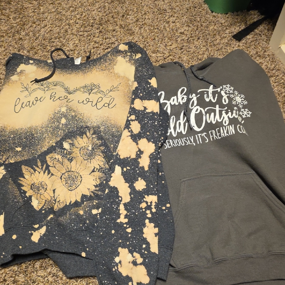 Gildan Gray and Cream Graphic Hoodies